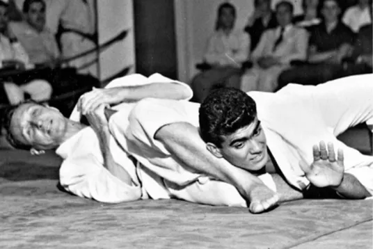 Combat au sol, archive en noir et blanc